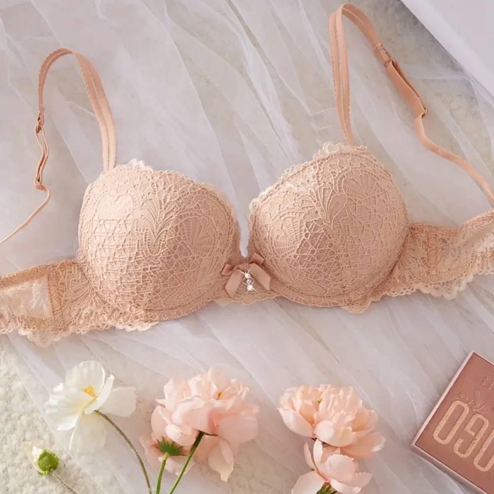Lace Padded Bra in Tan-NWT
